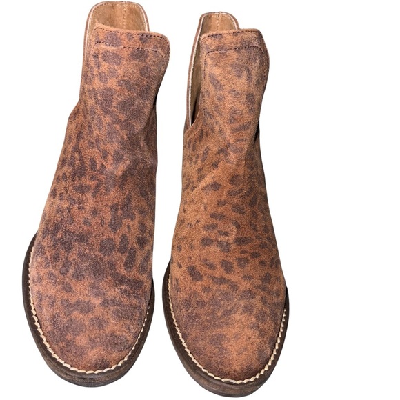 Corkys Girl Leather Depo Brown Animal Print Ankle Booties NEW - Picture 1 of 7